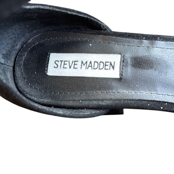 Steve Madden Irenee sandals with ankle strap and block heel - Picture 5 of 7